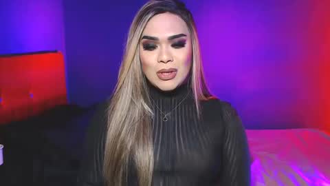 Snapshot of suckablecockoffreya chatting on 12-23-24, 05:54 JADE ELYSE online show from 12-23-24, 05:54