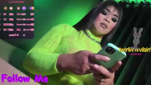 JADE ELYSE online show from 11-28-25, 04:42