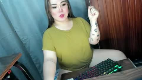 Millany online show from 03-28-26, 01:49