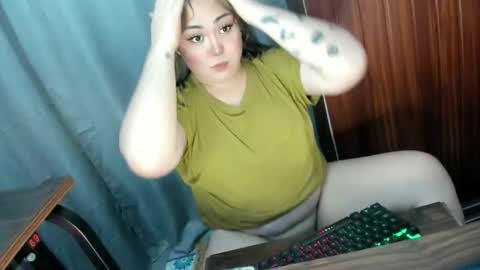 Millany online show from 04-01-26, 01:41