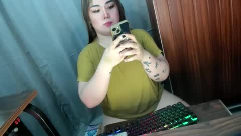 Millany online show from 04-09-26, 06:19