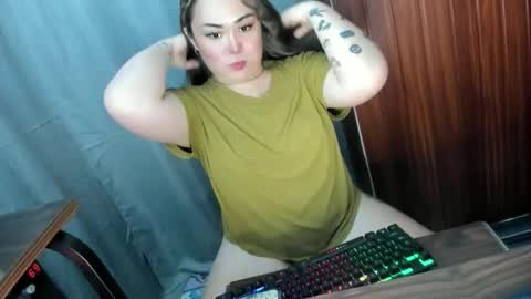 Millany online show from 04-18-26, 03:16