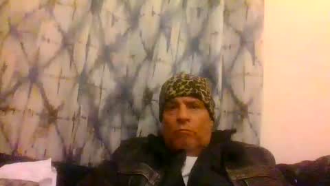 SUCKITU812 online show from 03-09-25, 06:50