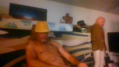 SUCKITU812 online show from 09-29-25, 10:31