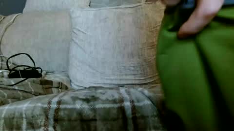 suckmywhitecock25 online show from 05-13-26, 04:26