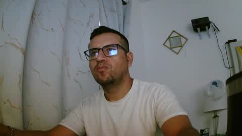 Snapshot of sugar1014 chatting on 03-05-25, 12:22 sugar1014 online show from 03-05-25, 12:22