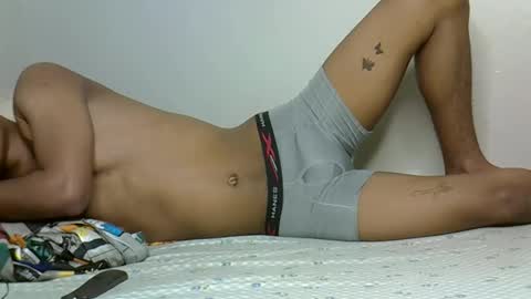 Snapshot of sugar_brown256 chatting on 10-16-25, 08:32 sugar_brown256 online show from 10-16-25, 08:32