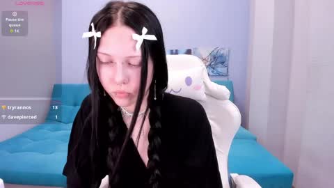 Ariana online show from 04-26-26, 02:42