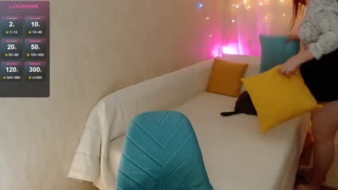 Instagram faroffland online show from 12-29-24, 03:13