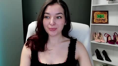 Megan online show from 06-09-26, 07:09