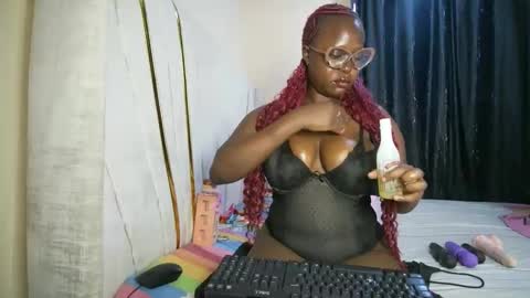 Snapshot of sugara_spicexo chatting on 03-18-26, 09:45 Ss online show from 03-18-26, 09:45