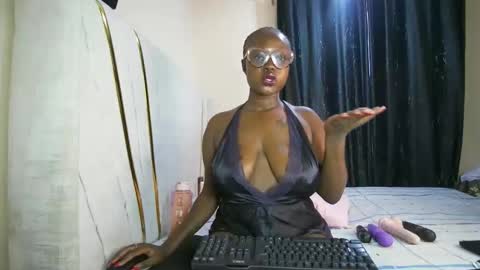 Snapshot of sugara_spicexo chatting on 03-26-26, 11:38 Ss online show from 03-26-26, 11:38