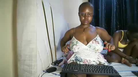 Snapshot of sugara_spicexo chatting on 03-30-26, 07:15 Ss online show from 03-30-26, 07:15