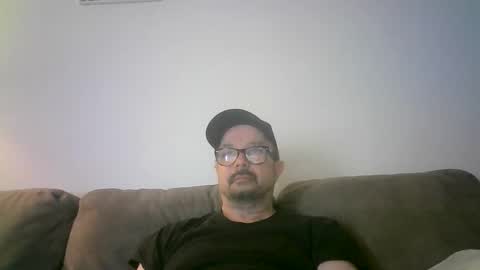 Snapshot of sugarbear66 chatting on 11-11-25, 07:14 Teddybear Richard online show from 11-11-25, 07:14