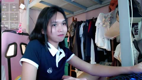 Sugar online show from 05-17-26, 04:43