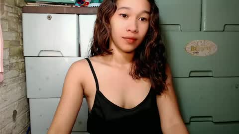 Snapshot of sugartempt00 chatting on 08-06-26, 01:24 Sugar online show from 08-06-26, 01:24