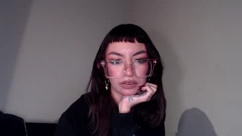 Snapshot of sugarthekitten chatting on 11-08-25, 09:42 sugarthekitten online show from 11-08-25, 09:42