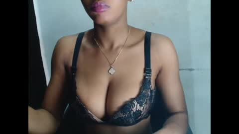 Snapshot of sugarxpussy chatting on 04-23-26, 10:25 sugarxpussy online show from 04-23-26, 10:25