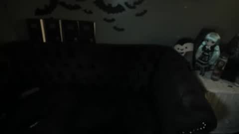 Snapshot of sugary_sweet chatting on 01-03-25, 06:35 Sugary online show from 01-03-25, 06:35