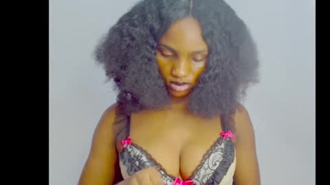 Ivy online show from 11-18-25, 10:41