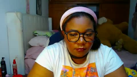 Snapshot of suggarbaby1 chatting on 01-21-25, 05:27 Cami Back in 2 hours online show from 01-21-25, 05:27