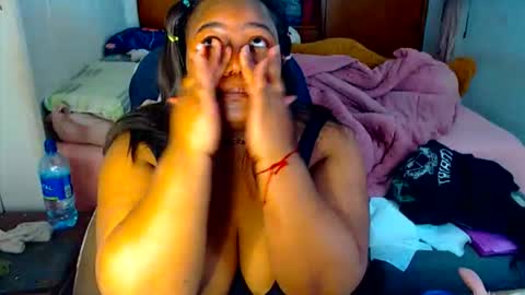 Snapshot of suggarbaby1 chatting on 01-09-26, 05:10 Cami Back in 2 hours online show from 01-09-26, 05:10