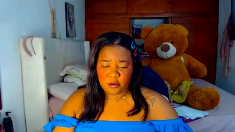 Snapshot of suggarbaby1 chatting on 02-25-26, 06:12 Cami Back in 2 hours online show from 02-25-26, 06:12