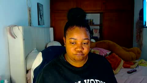 Snapshot of suggarbaby1 chatting on 04-07-26, 07:42 Cami Back in 2 hours online show from 04-07-26, 07:42