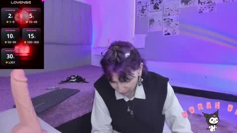 Snapshot of sukifuyu__ chatting on 12-31-24, 12:15 online show from 12-31-24, 12:15