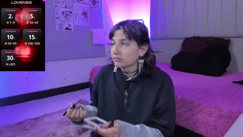 Snapshot of sukifuyu__ chatting on 01-09-25, 12:19 online show from 01-09-25, 12:19