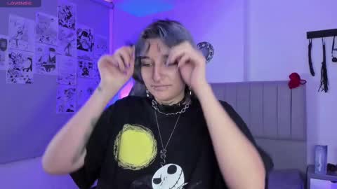 Snapshot of sukifuyu__ chatting on 03-12-25, 12:26 online show from 03-12-25, 12:26