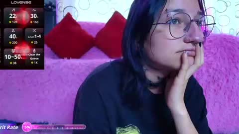 Snapshot of sukifuyu__ chatting on 07-27-26, 04:47 online show from 07-27-26, 04:47
