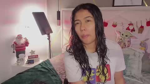 SUKI online show from 12-22-25, 11:40