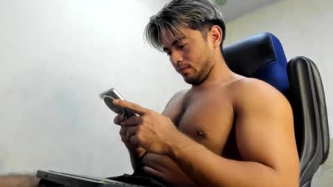 sukuna_hara online show from 11-19-25, 02:11