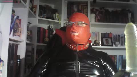 Sumisolatex online show from 10-25-25, 06:57