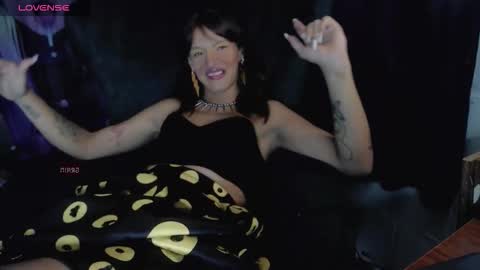 Summer online show from 01-08-26, 11:40