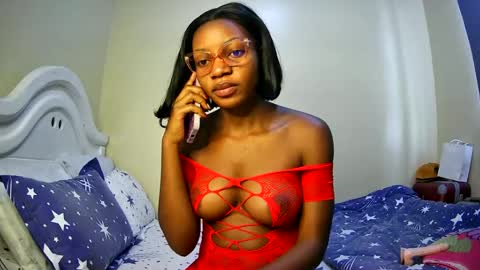 Snapshot of summerbuddy chatting on 02-05-25, 04:59 summerbuddy online show from 02-05-25, 04:59