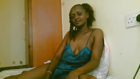 summerdew online show from 03-25-26, 02:34