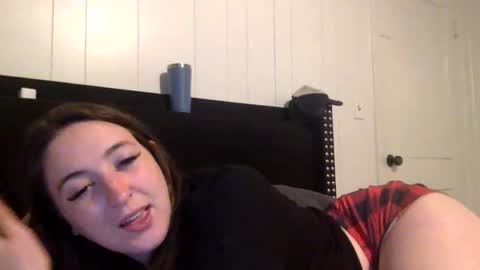 Snapshot of summerlee9 chatting on 06-03-26, 10:48 summerlee9 online show from 06-03-26, 10:48