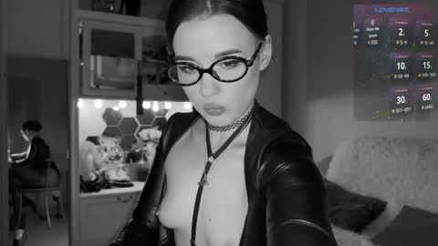 Miss Nelly online show from 02-24-25, 11:30