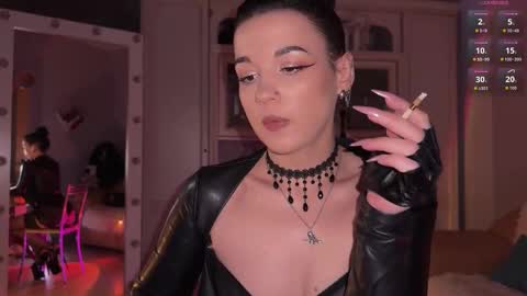 Miss Nelly online show from 09-15-25, 11:16