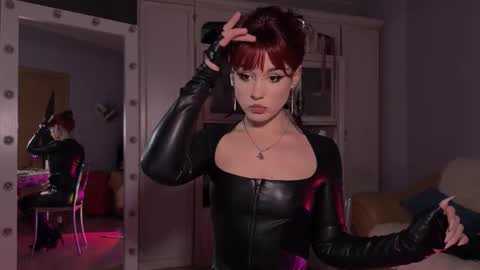 Miss Nelly online show from 01-11-26, 06:57