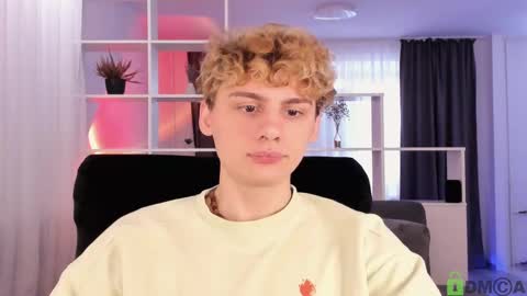 Emilio online show from 02-20-25, 05:55