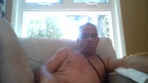 sundawg420 online show from 08-04-26, 06:54