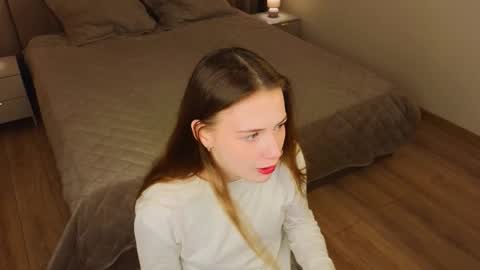 Angella online show from 12-15-25, 04:06