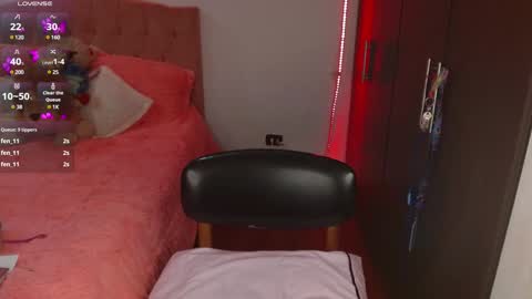 Snapshot of sunflower_dance chatting on 01-07-25, 11:56 Jeraldine online show from 01-07-25, 11:56