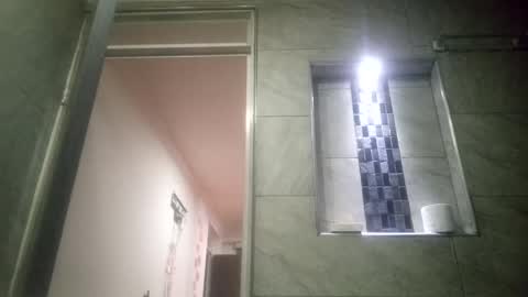 Snapshot of sunflower_dance chatting on 09-15-25, 03:39 Jeraldine online show from 09-15-25, 03:39