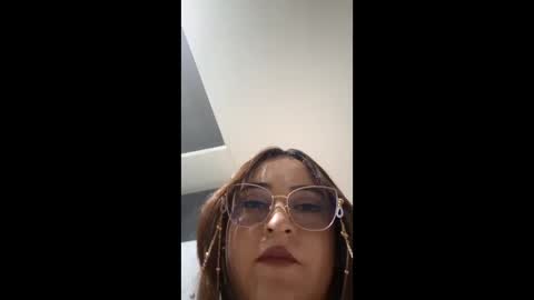 Snapshot of sunflower_dance chatting on 10-23-25, 01:27 Jeraldine online show from 10-23-25, 01:27