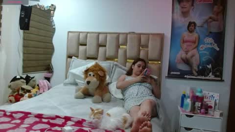 Jeraldine online show from 04-17-26, 12:24