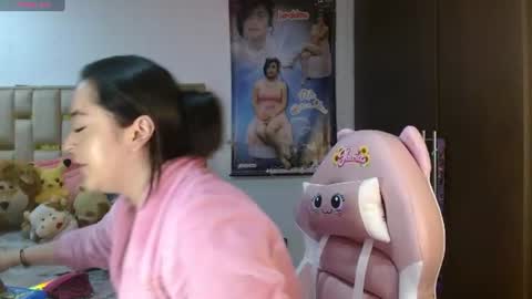 Snapshot of sunflower_dance chatting on 07-02-26, 11:33 Jeraldine online show from 07-02-26, 11:33